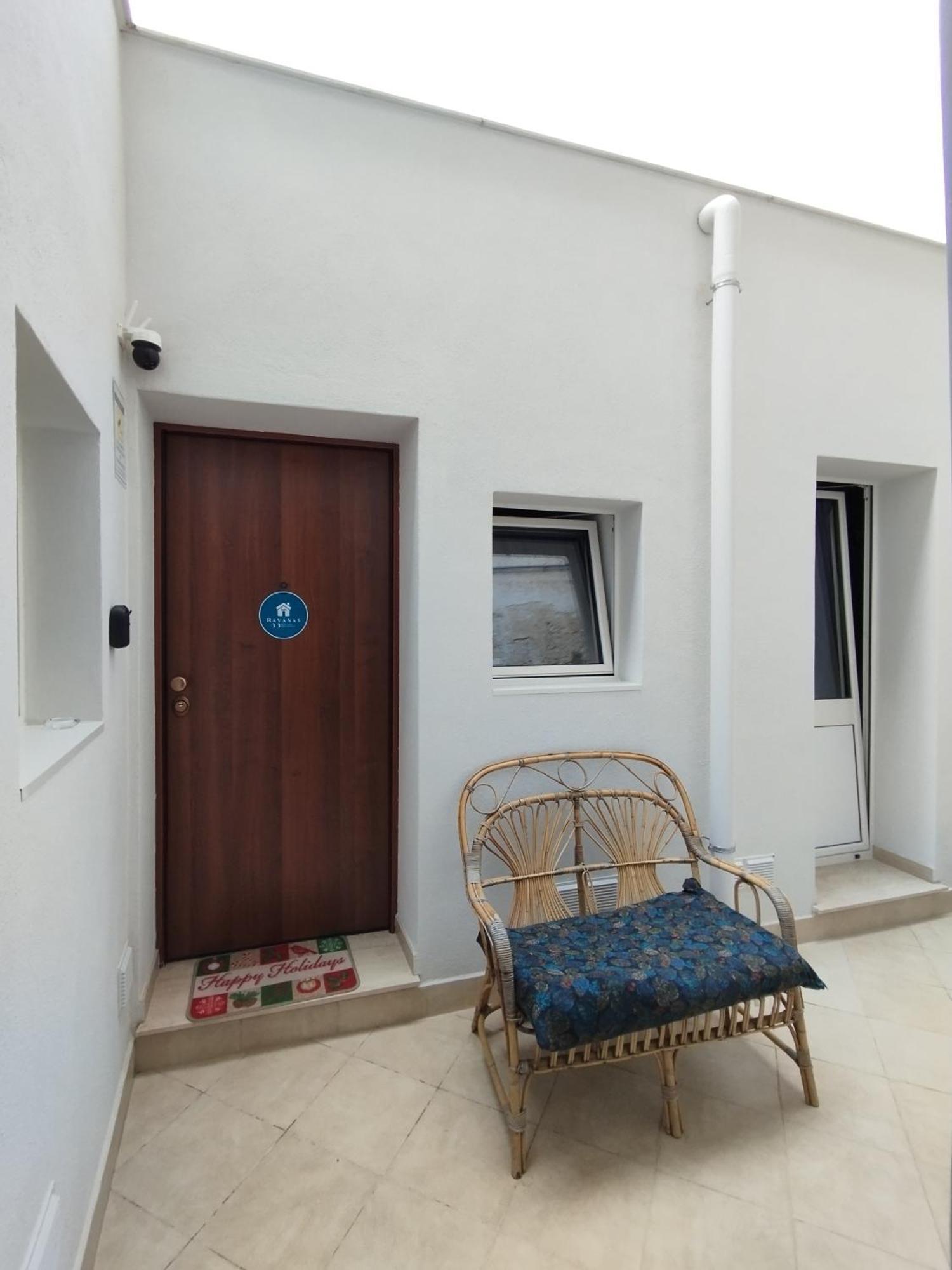 Ravanas 33 Bari Exterior photo